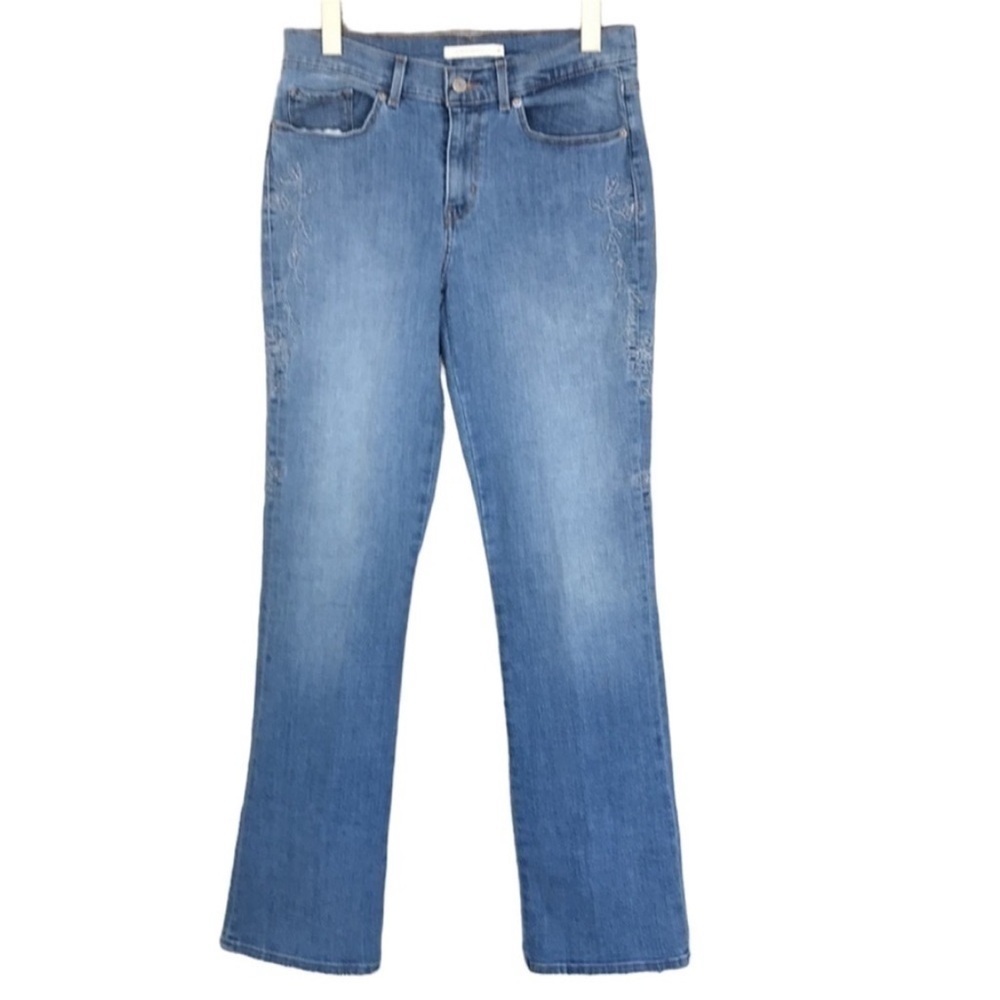 Levi’s Classic Bootcut Floral Embroidered Mid Rise Jeans Size 6 - Picture 2 of 15
